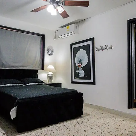 Casa Gaitan And Comfort By The Sea Holiday home Cartagena