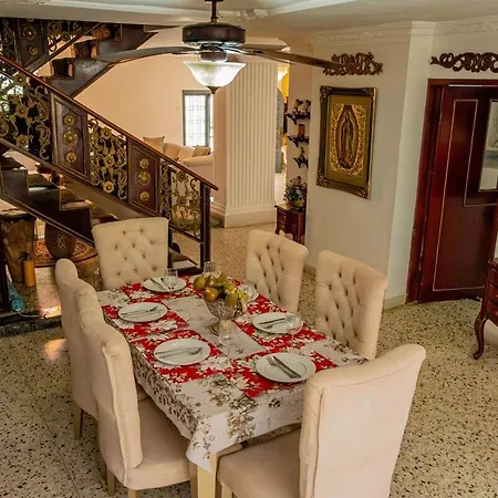 Casa Gaitan And Comfort By The Sea