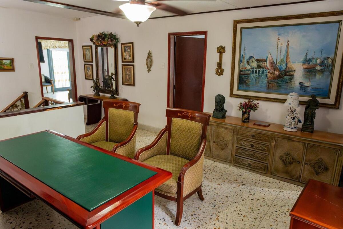 Casa Gaitan And Comfort By The Sea Cartagena
