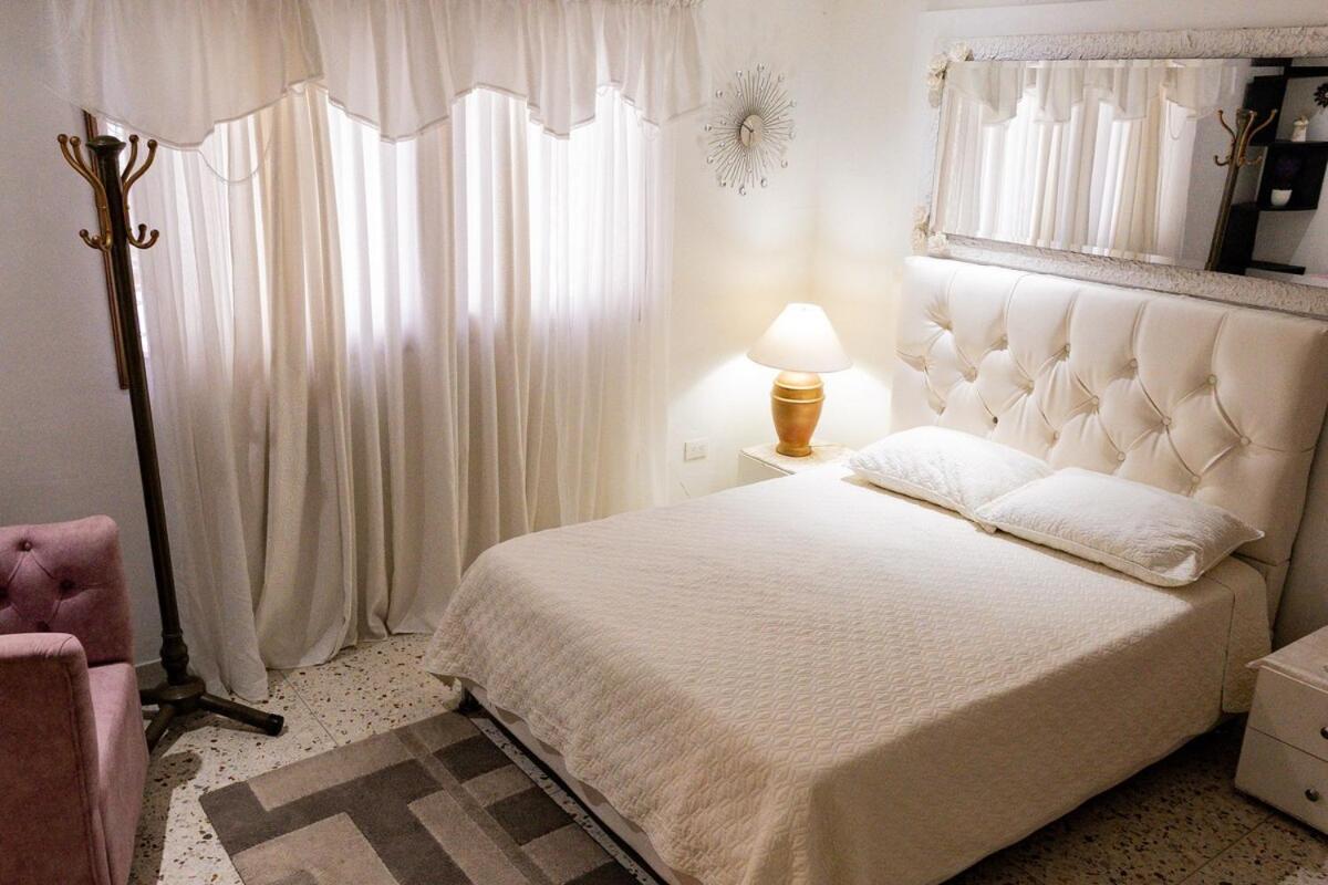 Casa Gaitan And Comfort By The Sea
